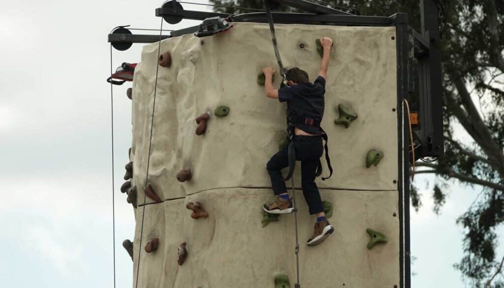 AA-RockClimbing